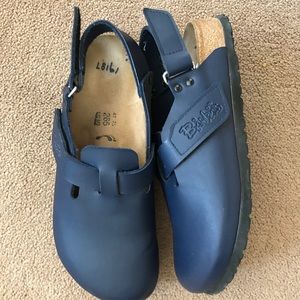 Birkenstock Shoes - EUC Birkenstock Birkis clogs Birkenstock Shoes - EUC Birkenstock Birkis clogs